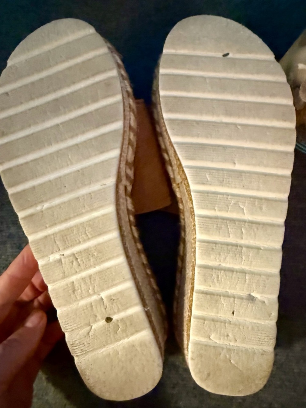 🍓Women’s Wedge Slide Sandals in Tan - Picture 4 of 4